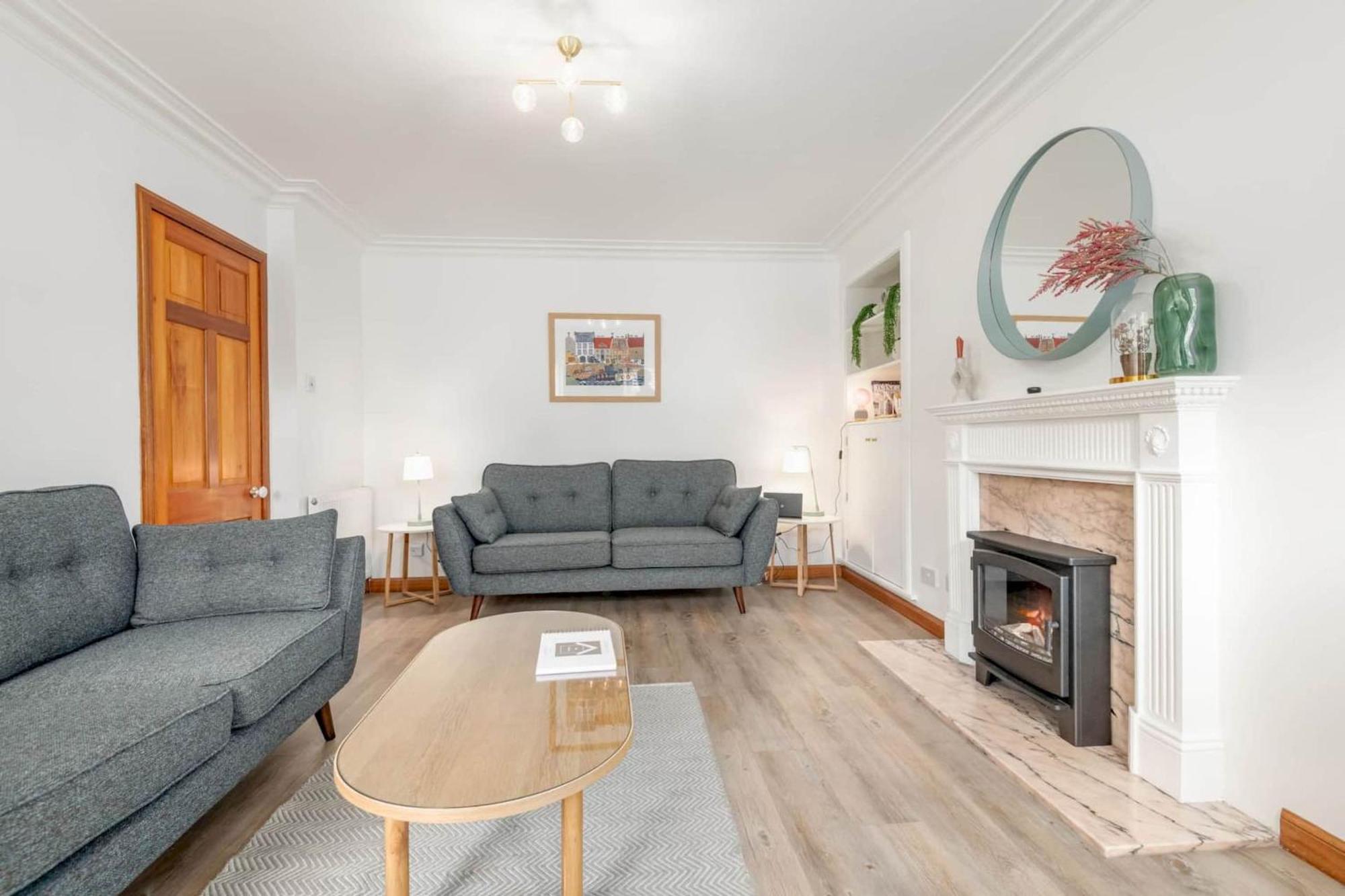 Villa Crail Town House Extérieur photo