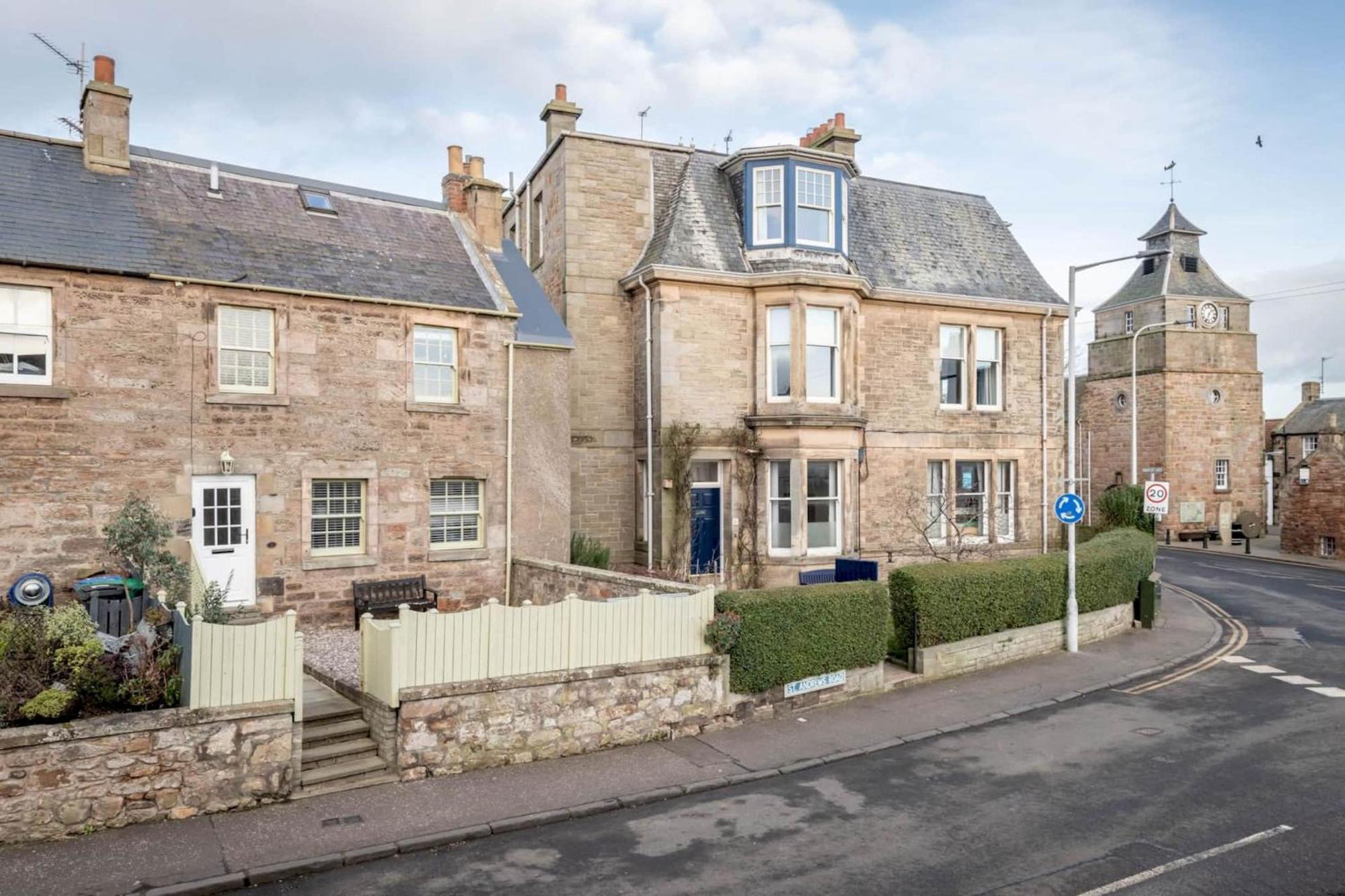 Villa Crail Town House Extérieur photo